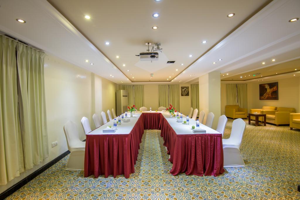 Caesar Hotel Muscat Exterior foto