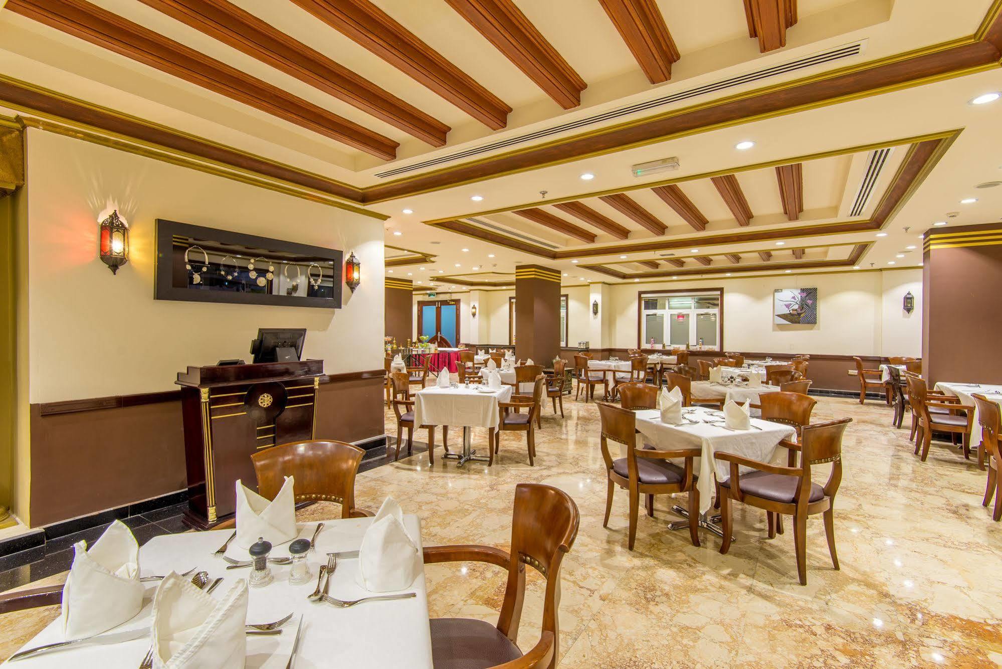 Caesar Hotel Muscat Exterior foto