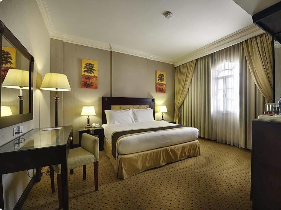 Caesar Hotel Muscat Exterior foto